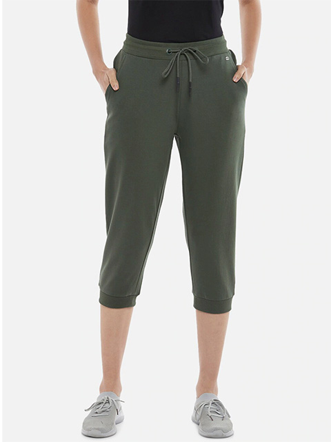 Women Dark Grey Capris